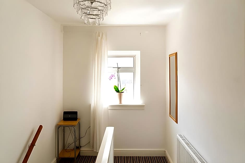 Carleys House – Macduff