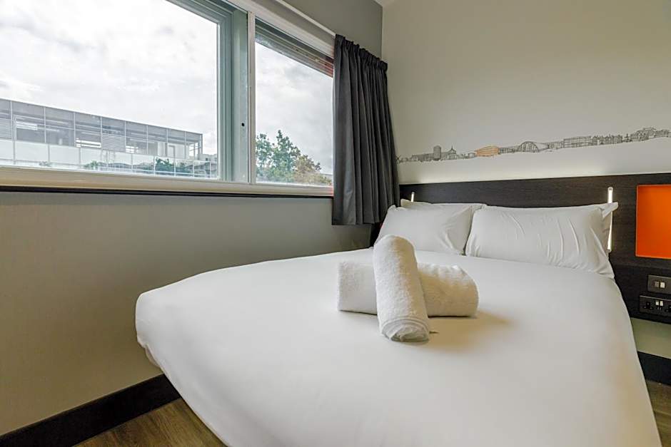 easyHotel Milton Keynes