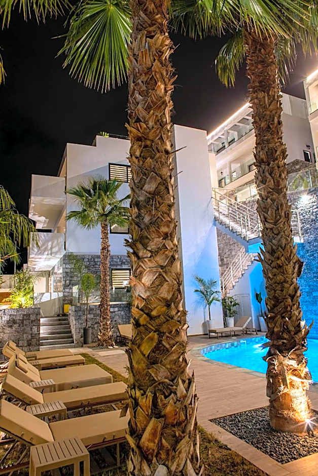 Beach Walk Luxury Suites