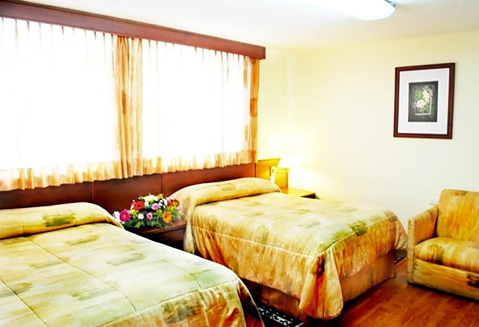 Hotel Marcella Clase Ejecutiva