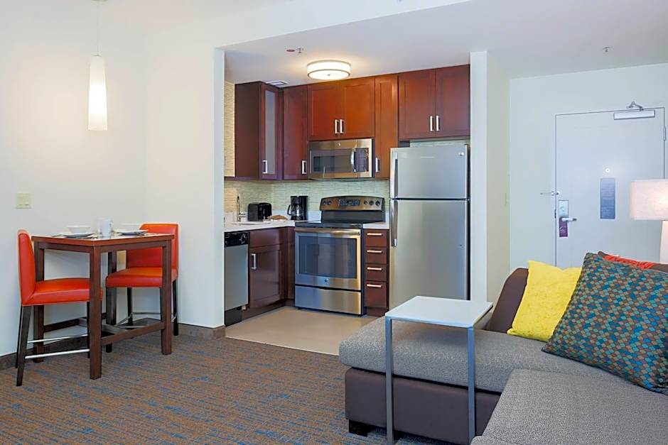 Residence Inn by Marriott San Jose Airport