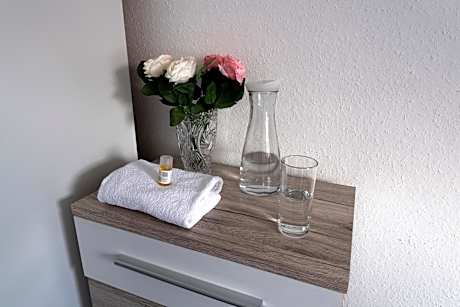 Single Room with Shared Bathroom
