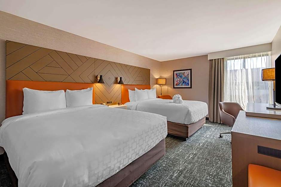 Clarion Inn