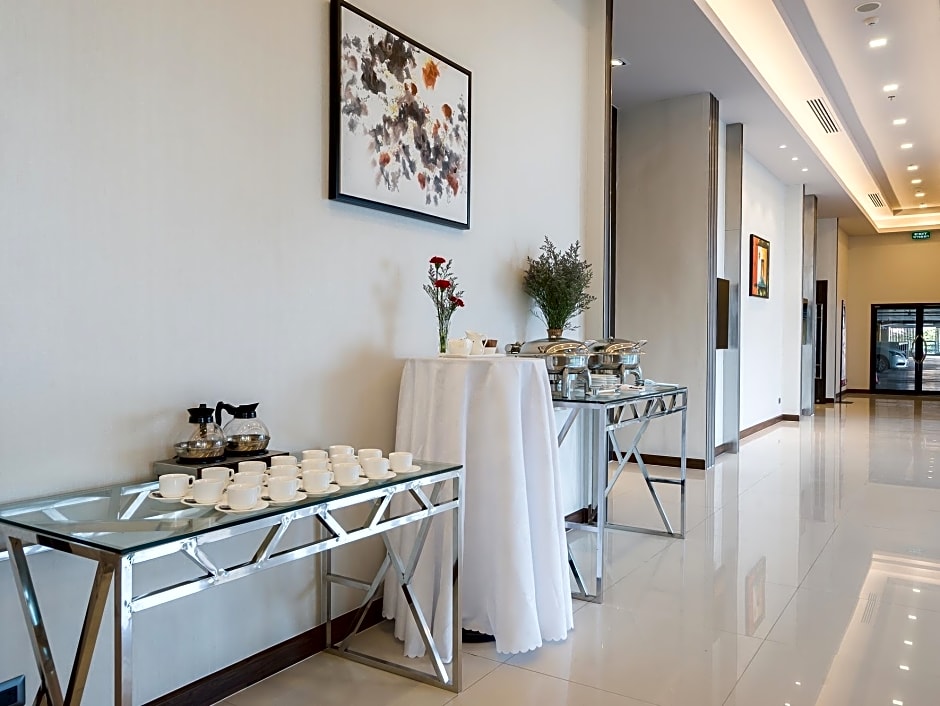 Best Western Plus Wanda Grand Hotel