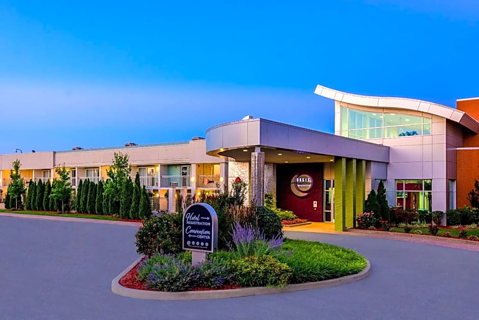 Oasis Hotel & Conv. Center, an Ascend Collection Hotel