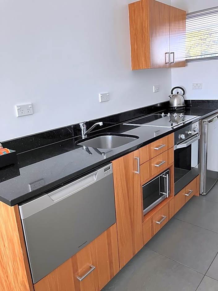 Auto Lodge Motor Inn