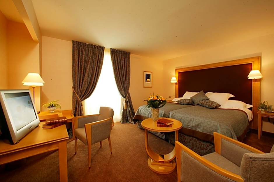 Clos La Boëtie & Spa