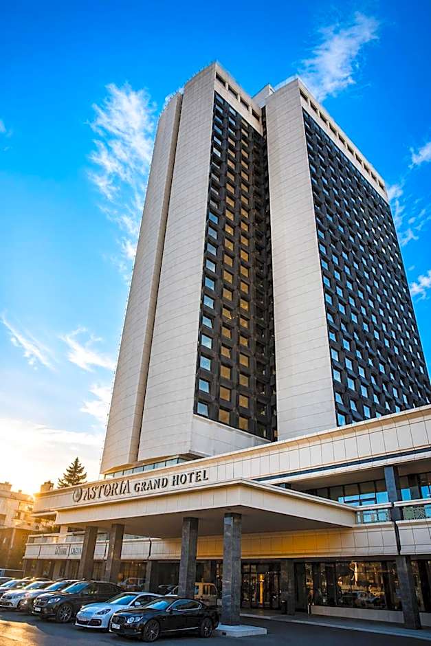 Astoria Grand Hotel
