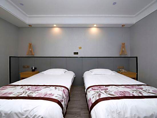 Yuansu Boutique Hotel