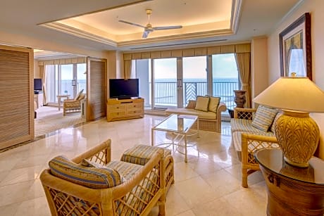One-Bedroom Suite with Ocean Wing Seafront and Lounge Access