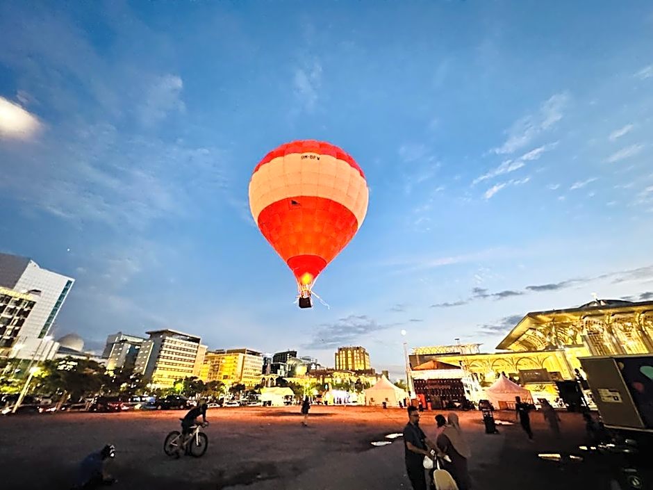 Enclave Business Hotel