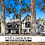 The Fox and Hounds Historic Hotel