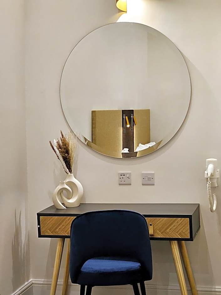 Hyde Park Superior Apartments