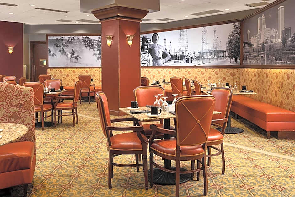 Renaissance by Marriott Tulsa Hotel & Convention Center