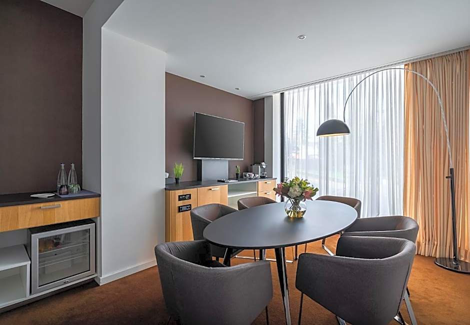 Crowne Plaza Geneva By IHG