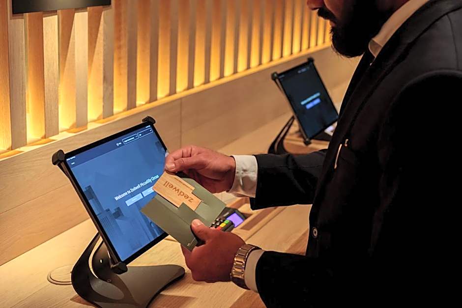 Zedwell Piccadilly Circus