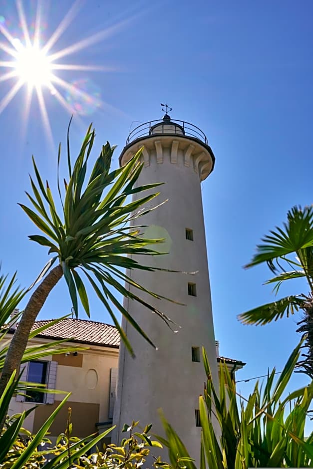 Lovely villa just 500m from the sea