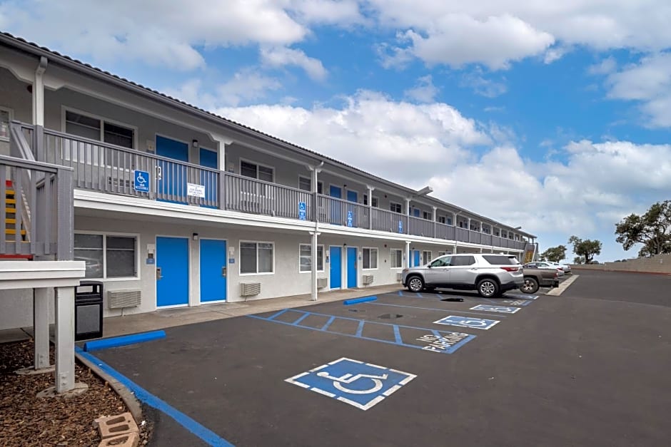 Days Inn by Wyndham Arroyo Grande/Pismo Beach