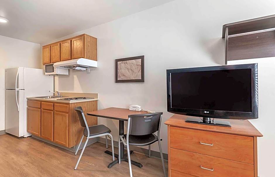 Extended Stay America Select Suites - Austin - Northwest