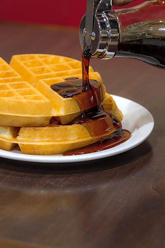 Clarion Inn & Suites Miami International Airport