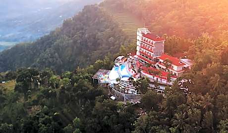 Little Tokyo Jogja Resort 