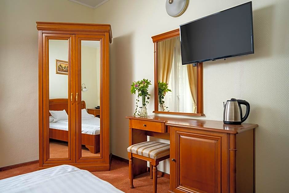 Hotel Sarmis