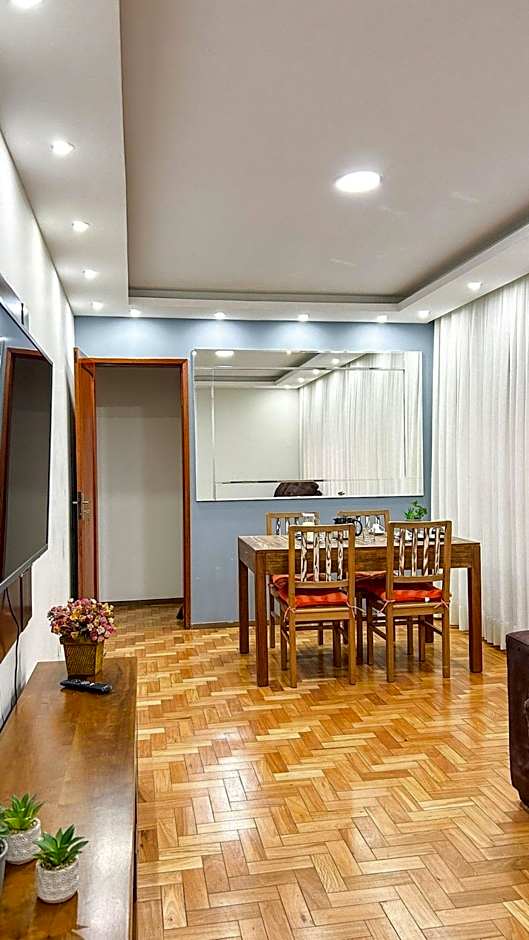 Amplo Apartamento no Centro