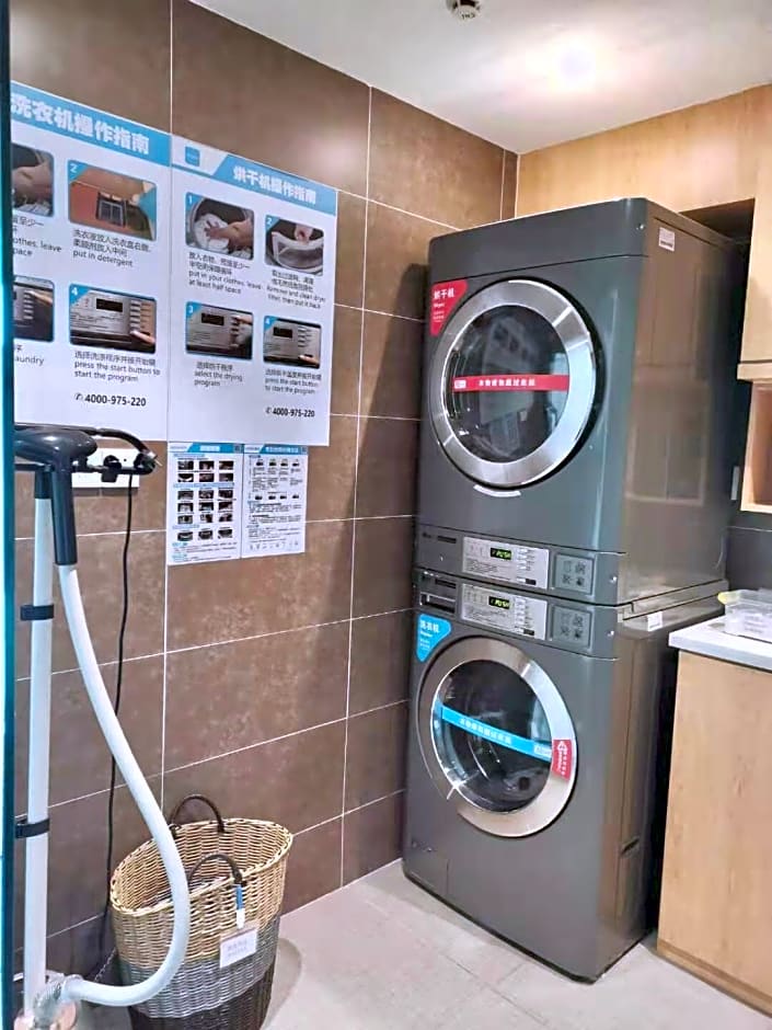 Hanting Hotel Wuxi Railway Station South Square