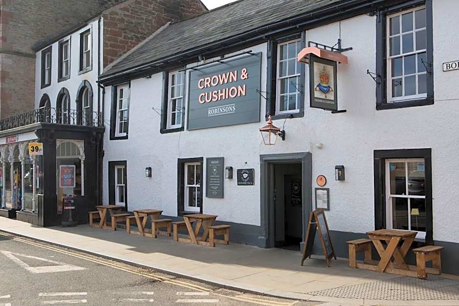 Crown and Cushion Appleby