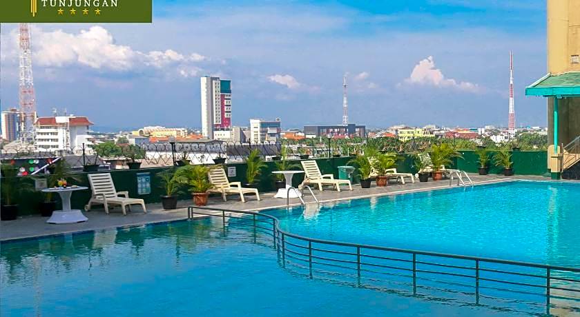 Tunjungan Hotel Surabaya