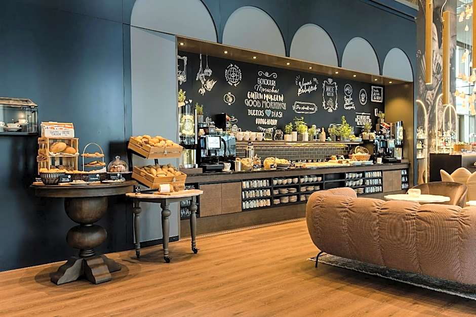 Motel One Dresden am Zwinger