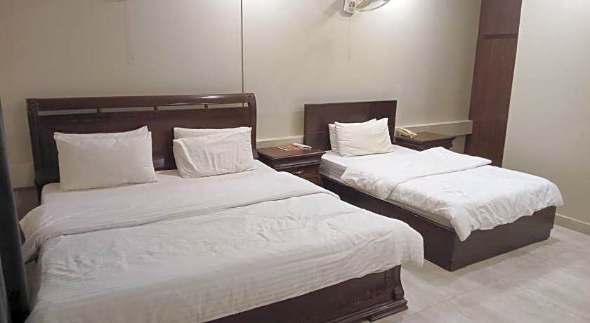Hotel Inn – Karachi, OK