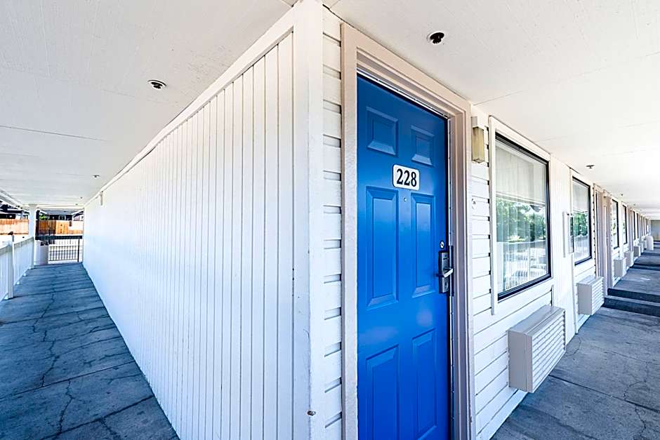 Motel 6-Sparks, NV - Airport - Sparks