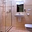 Hotel Lord Krosno