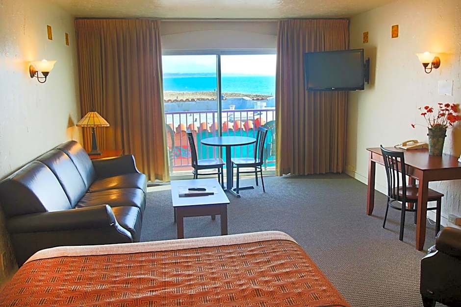 Capitola Venetian Hotel