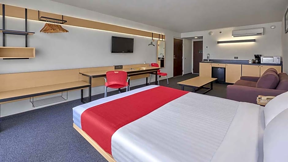 City Express by Marriott Querétaro Juríca