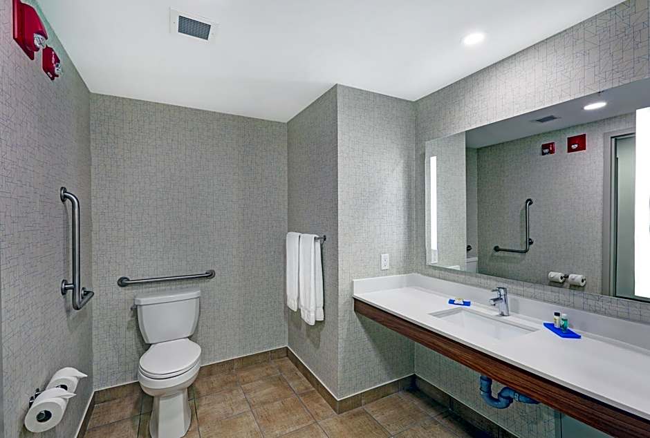 Holiday Inn Express Hotel & Suites - Woodstock By IHG