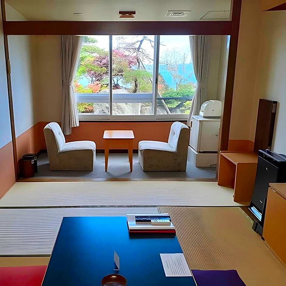 Hotel Grand Toya
