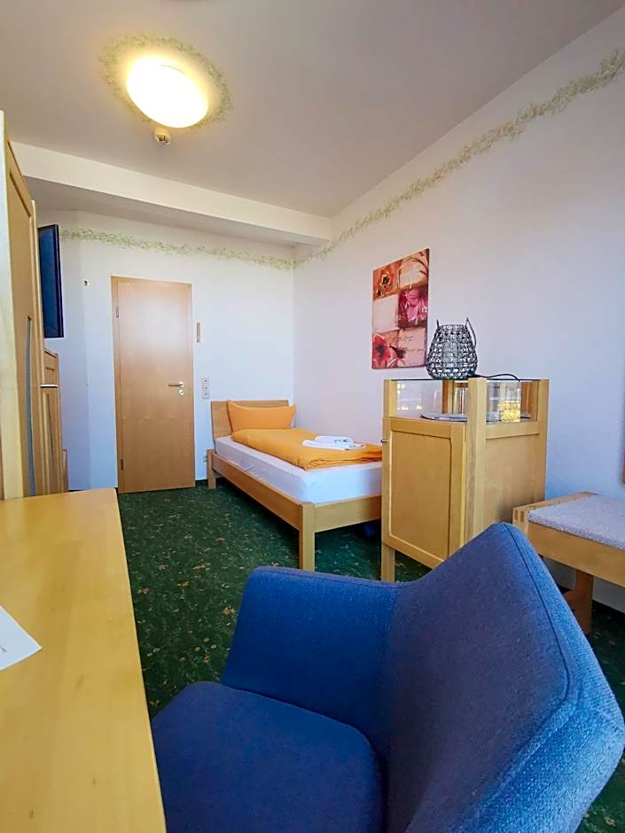 Hotel Bördehof, direkt an der A2 & A14, Restaurant, Tagung, individuell