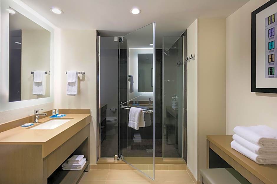 Hyatt House Charleston - Historic District