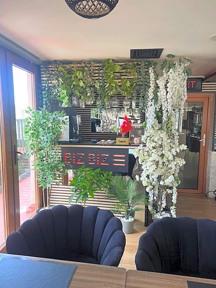 Hotel Reina