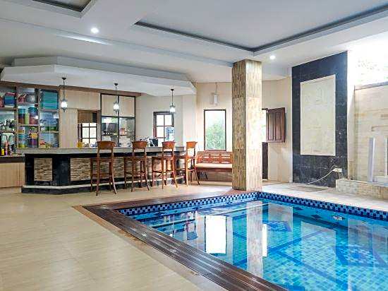 RedDoorz near Muaya Beach Jimbaran