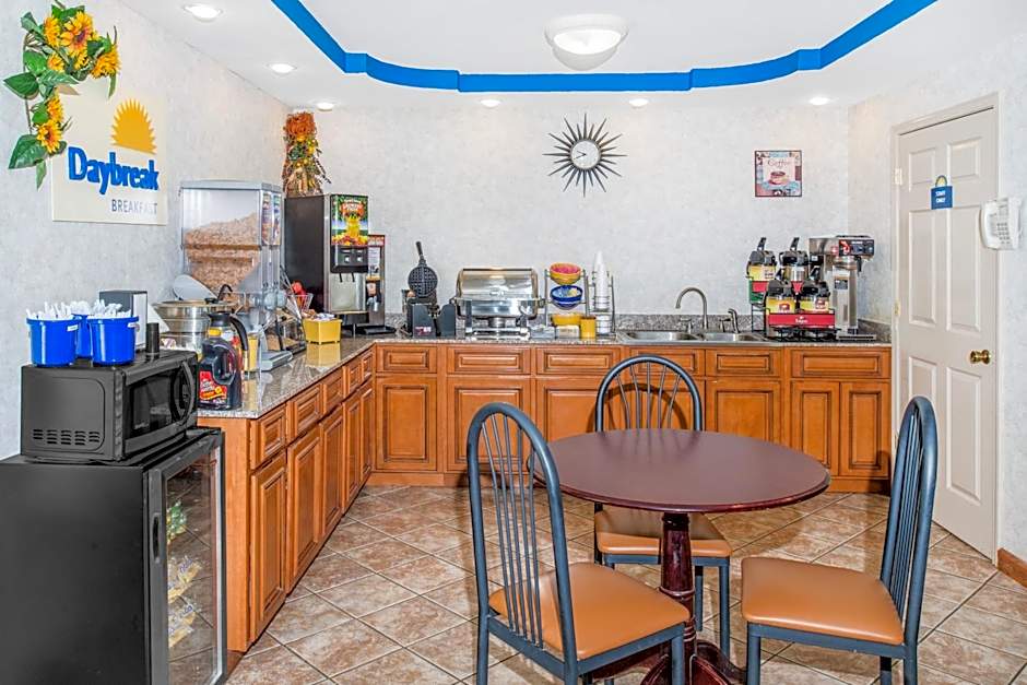 Days Inn by Wyndham Calvert City/Paducah East