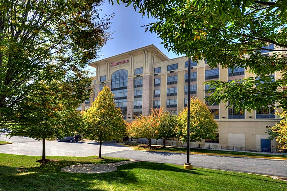 Sheraton Baltimore Washington Airport Hotel - BWI