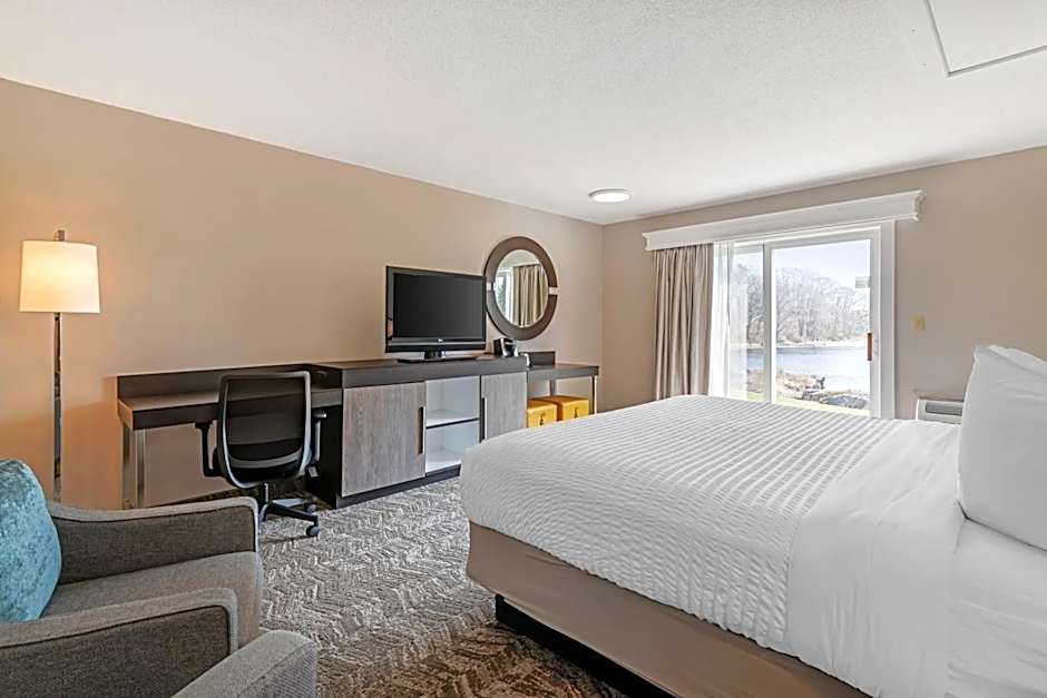 Ogunquit River Inn & Suites