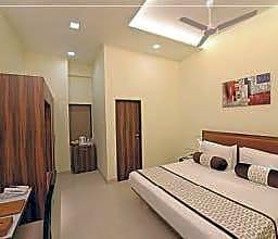 Vijaya Tej Clarks Inn, Patna