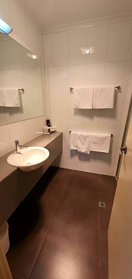 Parkview Motor Inn and Apartments