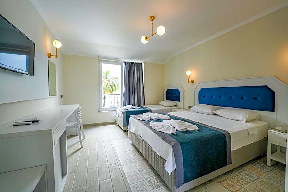 Blue Pearl Hotel