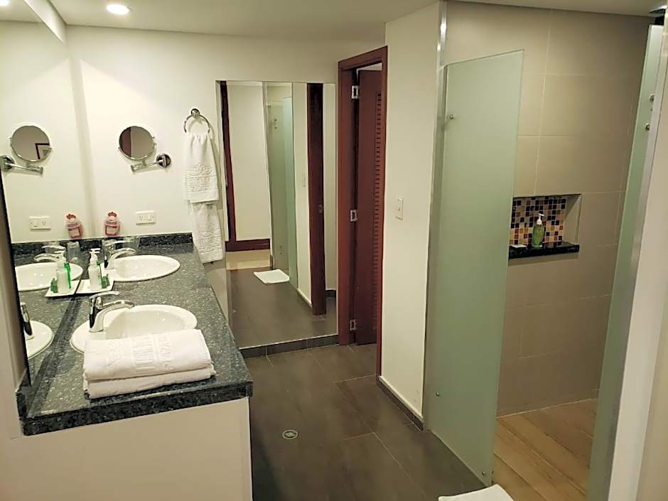 Torre de Cali Plaza Hotel