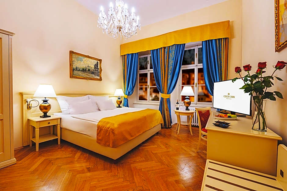 Josephine Old Town Square Hotel